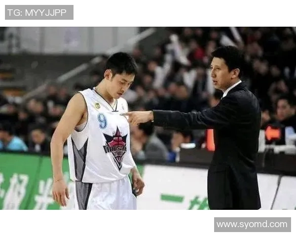 郭士强强调自律自控自觉是成为优秀运动员的关键因素